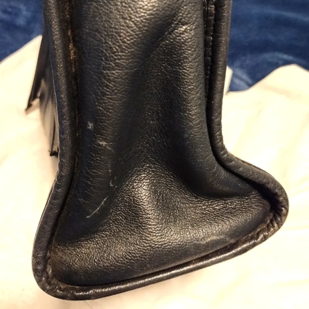 Ted Baker Hanaee Double Zipper  Black Leather Handbag